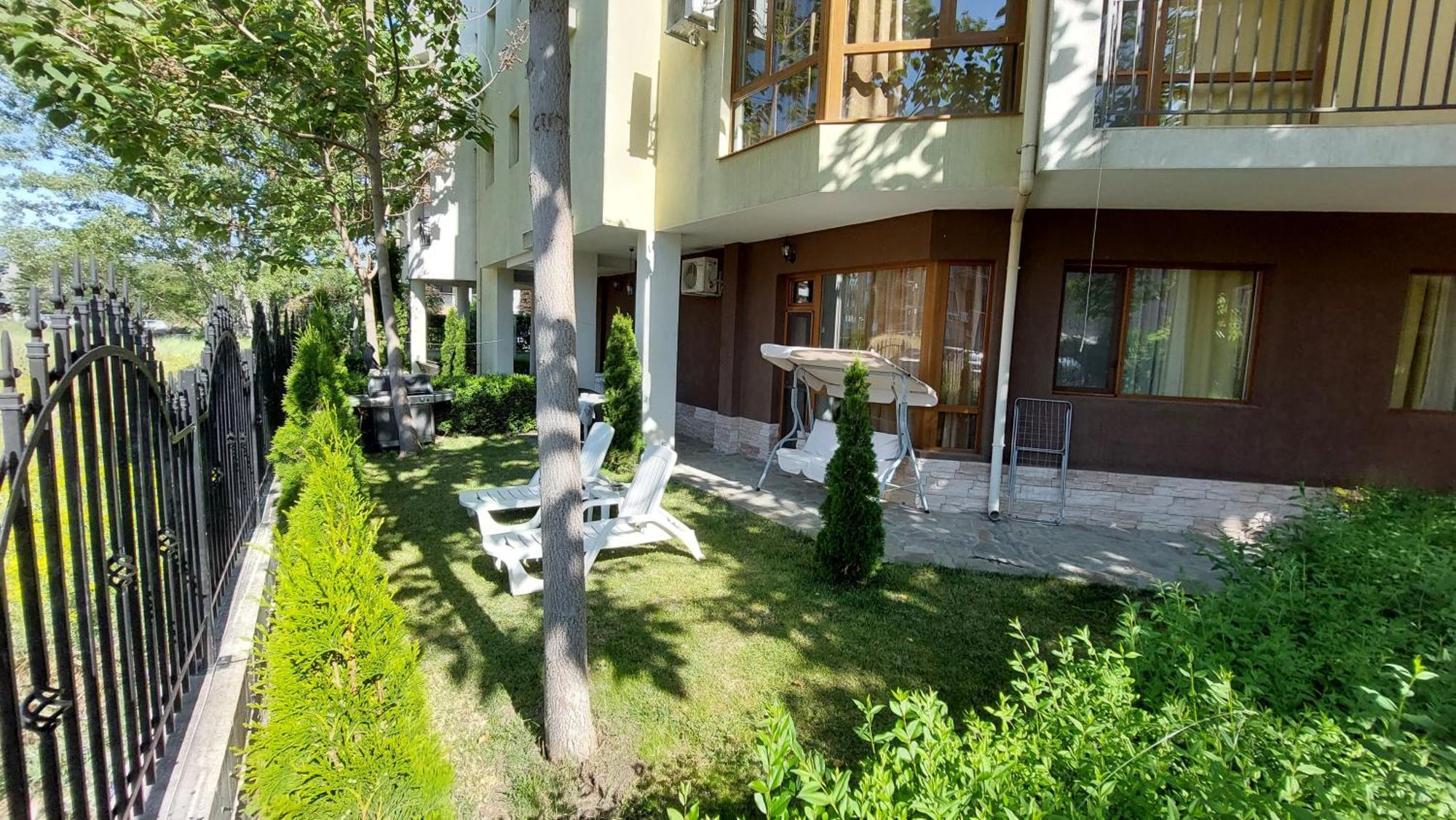 Diamond Palace Slantchev Briag Extérieur photo