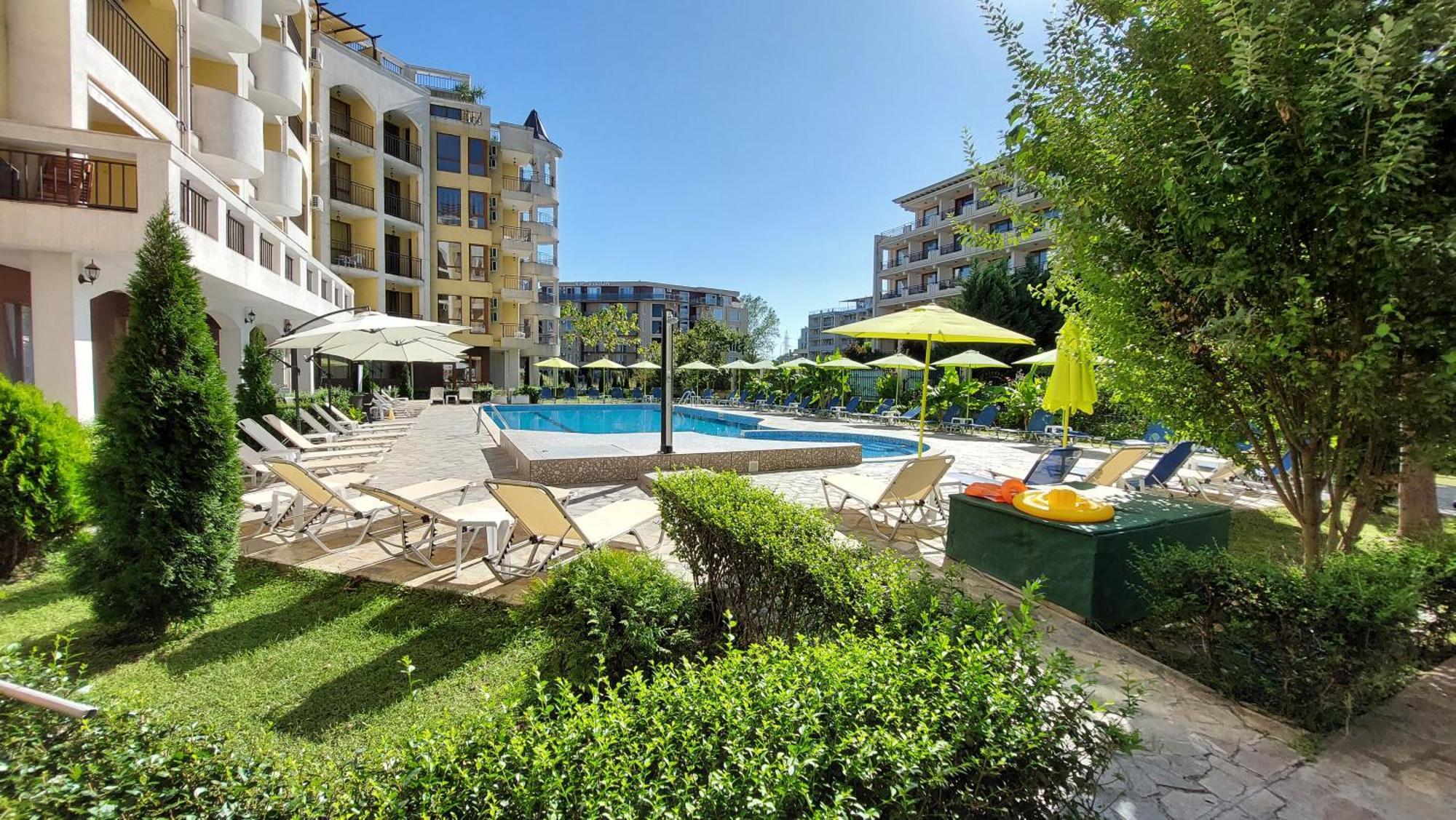 Diamond Palace Slantchev Briag Extérieur photo